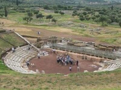 Το αρχαίο θέατρο της Μεσσήνης ξαναζωντανεύει