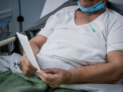 Νέες οδηγίες αντιμετώπισης για τον κορων...