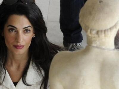 Spectator: Κυρία Κλούνεϊ, όταν οι Ελληνε...