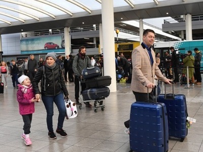 Δύο συλλήψεις στη Βρετανία για το “αλαλο...