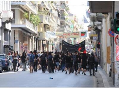 Πάτρα: Πορεία αλληλεγγύης για τις καταλή...