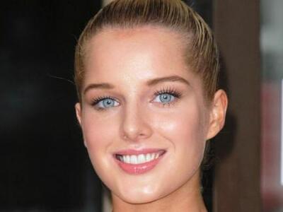 «Αναστάτωσε» την παραλία με τα πλούσια π...