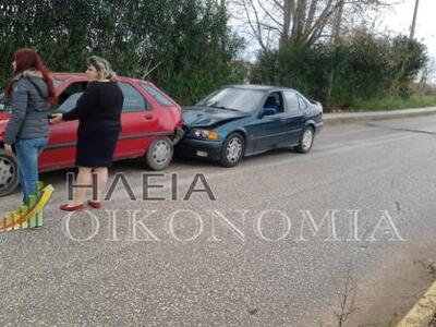 Καραμπόλα τεσσάρων αυτοκινήτων στην κεντ...