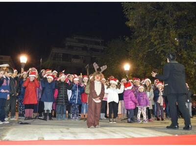 Στο μαγευτικό ρυθμό των Χριστουγέννων το...