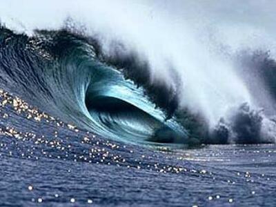 Τσουνάμι ύψους ενός μέτρου στις ακτές τη...