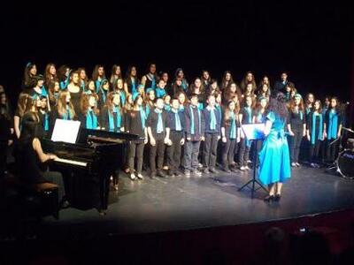  Αναχωρεί για το 6ο Πανελλήνιο Χορωδιακό...