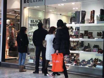 Το εορταστικό ωράριο στην Αθήνα	 