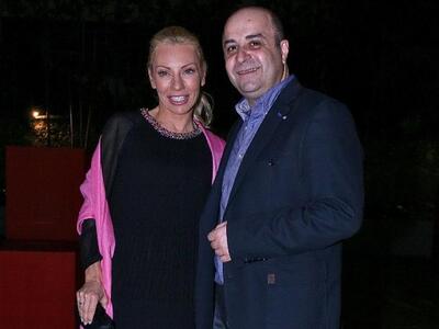 Μάρκος Σεφερλής: 365 τριαντάφυλλα για τα...