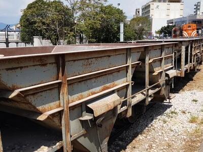 Ένα διαφορετικό τρένο στις γραμμές του π...