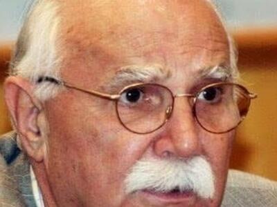 Πέθανε ο συγγραφέας και νομικός Μάκης Τρικούκης