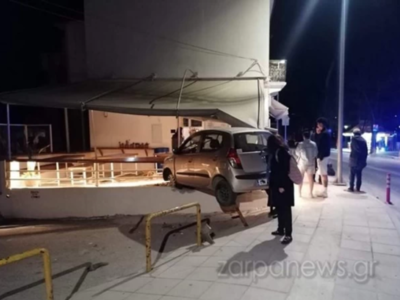 Απίστευτο: Αυτοκίνητο "καρφώθηκε&qu...