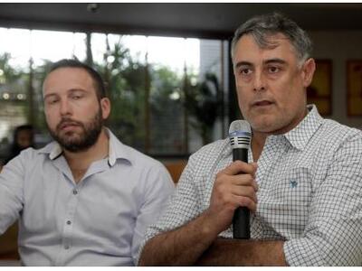 Έμεινε από βενζίνη ο Ελγκέτα