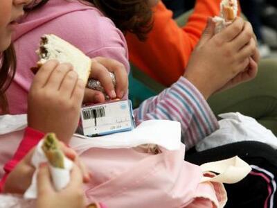 UNICEF: Η λιτότητα τιμωρεί τα  Ελληνόπουλα
