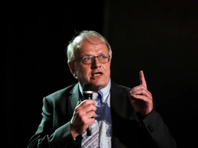 Ο Άκης Τσελέντης νοσηλεύτηκε για 50 ημέρ...