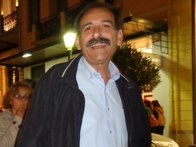 Ανακοινώνει υποψηφιότητα για τις Περιφερ...