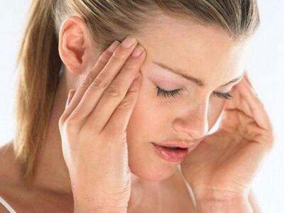 Τρεις ύπουλες αιτίες που προκαλούν ημικρανίες