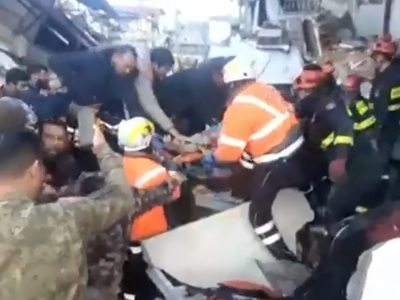 Σεισμός στην Τουρκία: Ζωντανό βρέθηκε 4ο...