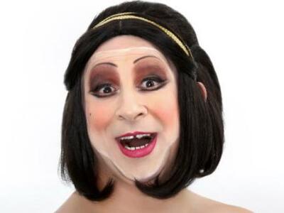 Δείτε τις πρώτες αστείες και "ημίγυ...