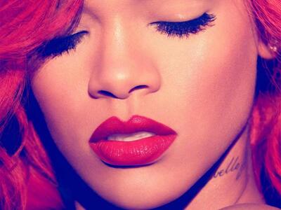 Δείτε την τούμπα της Rihanna 