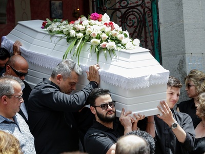 Θρήνος στην κηδεία του Πάνου Ζάρλα – ΔΕΙΤΕ ΦΩΤΟ