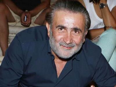 Η αφιέρωση του Λάκη Λαζόπουλου στον Αντώ...