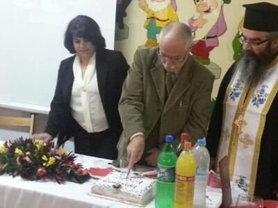 Σε φιλική ατμόσφαιρα οι εργαζόμενοι του ...