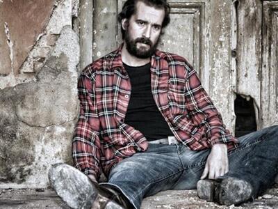 Τάσος Νούσιας: «Η Ελλάδα, σήµερα βάλλετα...