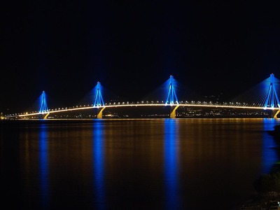 Nέες τιμές διοδίων στη Γέφυρα Ρίου-Αντιρ...