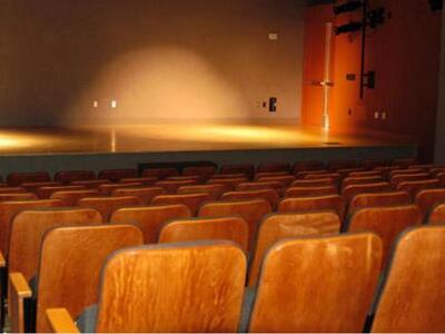 Τριήμερο αφιέρωμα στο ερασιτεχνικό Θέατρ...