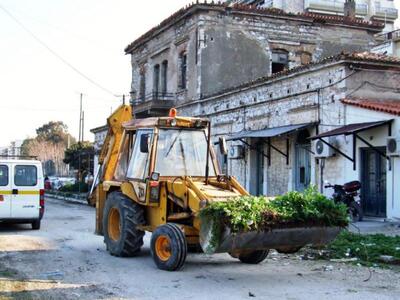 Καθαρίστηκε ο σταθμός του ΟΣΕ στον Αγ. Διονύσιο
