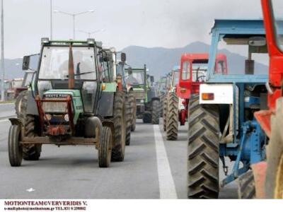 Τα τρακτέρ επέστρεψαν στην Κορίνθου- Τριπόλεως