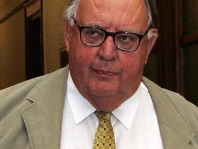 Αρθρο του Θεόδωρου Πάγκαλου: "Δεν θ...