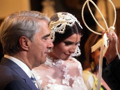 ΔΕΙΤΕ νέες ΦΩΤΟ από τον γάμο του Σίμου Κεδίκογλου