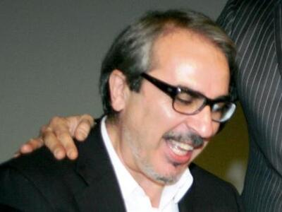 Βαγγέλης Περρής: Λέμε και καμιά κριτική,...