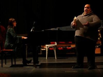 Δείτε φωτό και τα ονόματα των λυρικών κα...