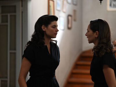 Άγιος έρωτας: Ο πατήρ Νικόλαος επιστρέφε...