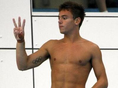 Διάσημος Ολυμπιονίκης παραδέχεται πως είναι gay