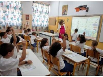 Απίστευτο αλαλούμ για περίπου 8.500 εκπα...