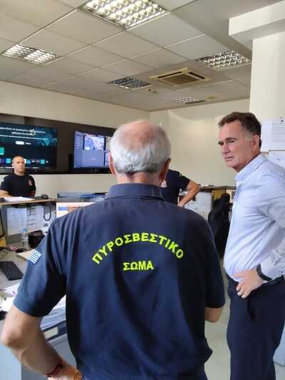 Αχαΐα: Ο Νίκος Παπανδρέου στις πυρόπληκτες περιοχές - «Η προστασία του περιβάλλοντος είναι πατριωτισμός»
