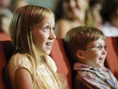 ΤΡΙΑ ΧΡΙΣΤΟΥΓΕΝΝΙΑΤΙΚΑ ΠΑΙΔΙΚΑ ΘΕΑΜΑΤΑ Σ...