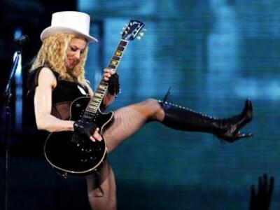 Ο οίκος μόδας "Louis Vuitton" ...