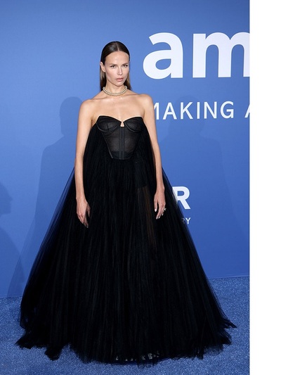 Nατάσα Πόλι με Givenchy 