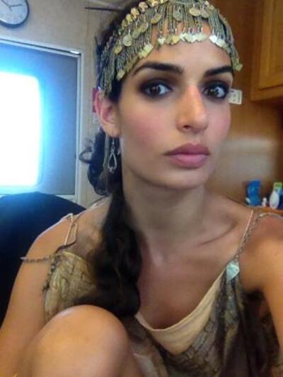 H Tόνια Σωτηροπούλου λίγο πριν το γύρισμα.