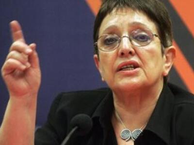 Παπαρήγα: Ποιό ΕΣΠΑ; Θα το φάνε οι "...