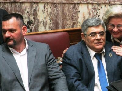 Ελεύθεροι οι χρυσαυγίτες Μιχαλολιάκος και Λαγός