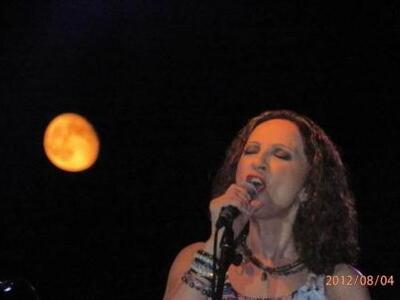 Μάγεψε η Γλυκερία στις εκδηλώσεις του 1ο...