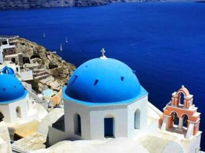 ΣΕΤΕ: Εφικτές οι αφίξεις 24 εκ. τουριστώ...