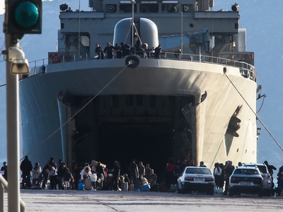 Μετανάστες: Δεν τους θέλουν... Αντιδρούν...