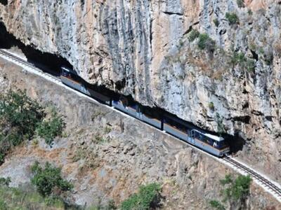 Αχαϊα: Γενέθλια σήμερα για τον οδοντωτό!...