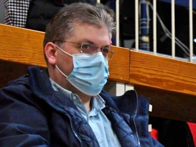 Παπανικολάου: «Οι μάσκες έπεσαν... ο επί...